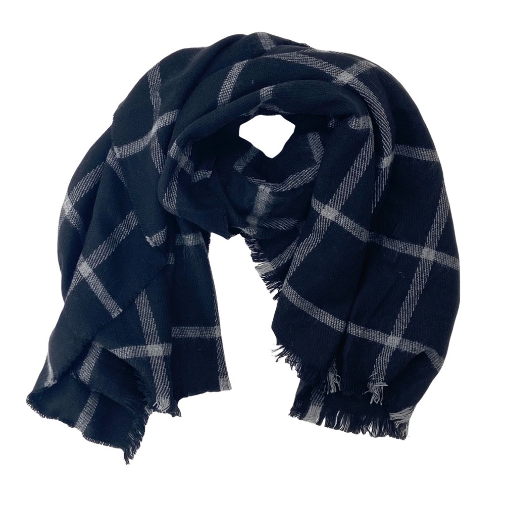 NEW Nordstroms SOLE SOCIETY Black Gray Plaid Check Knit Fringe Scarf SZ O/S